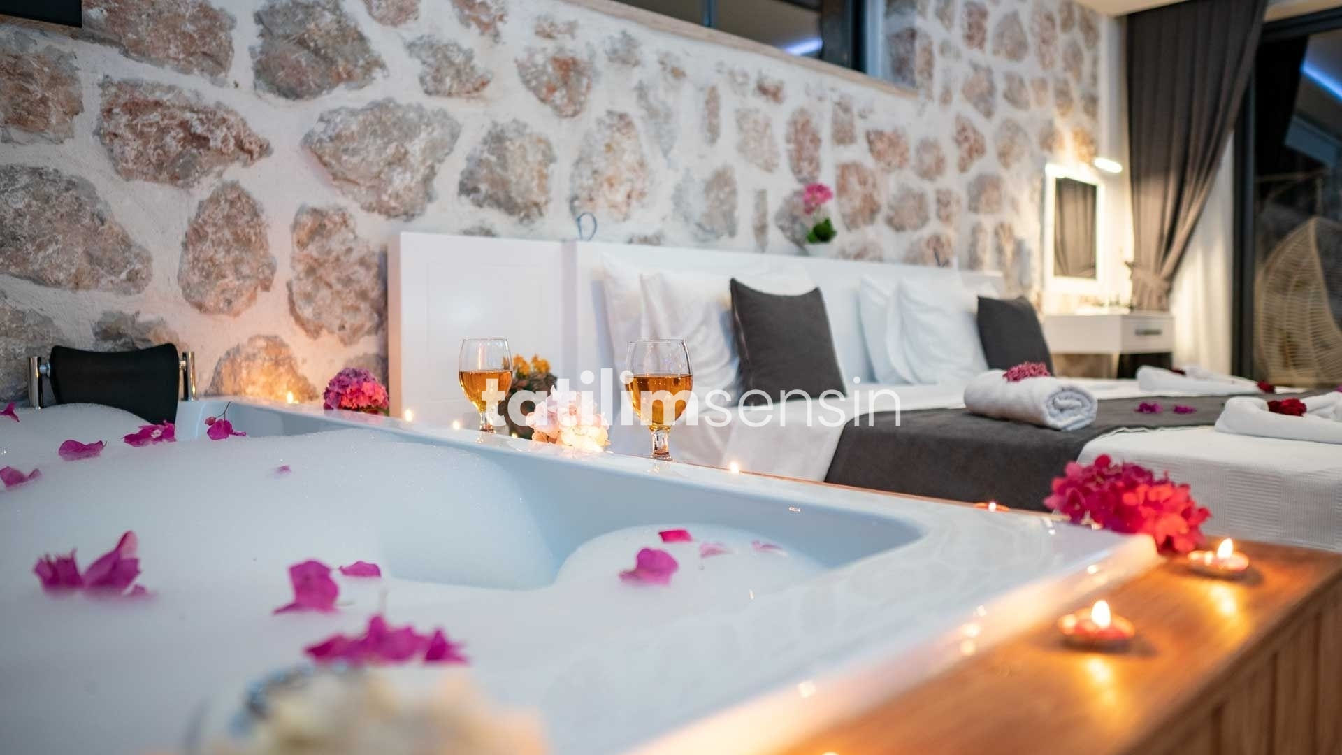 Villa Lalin 8 | İslamlar - 29