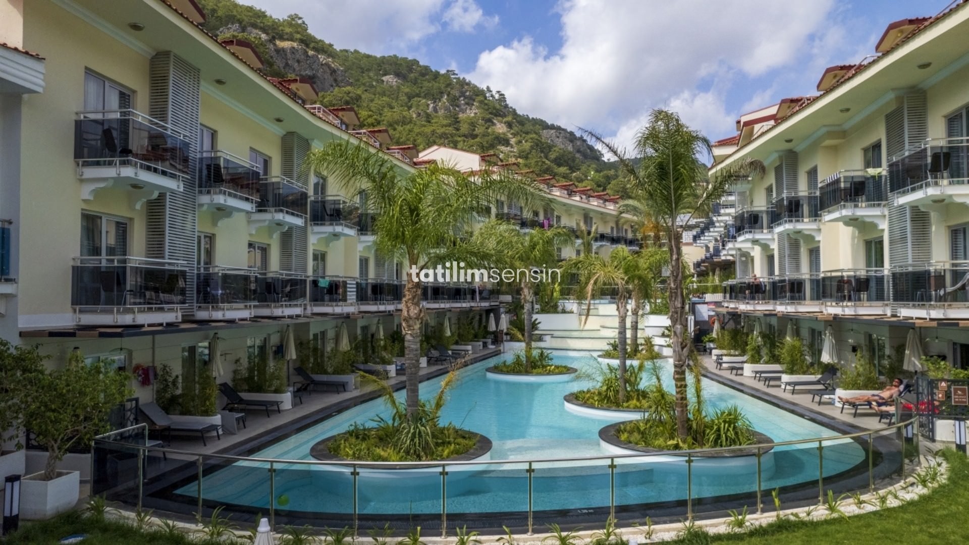 Montebello Resort Hotel - 6