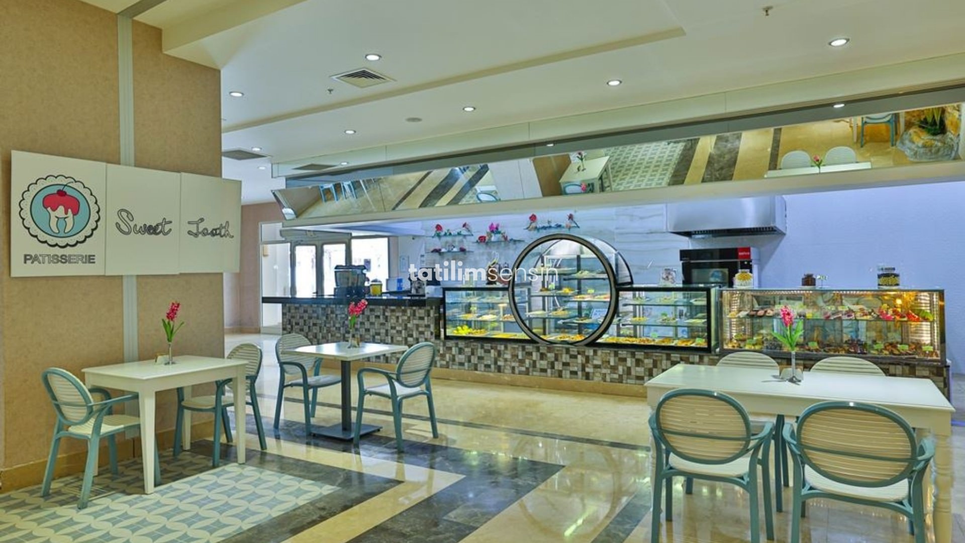 Crystal Sunset Luxury Resort  Spa - 5