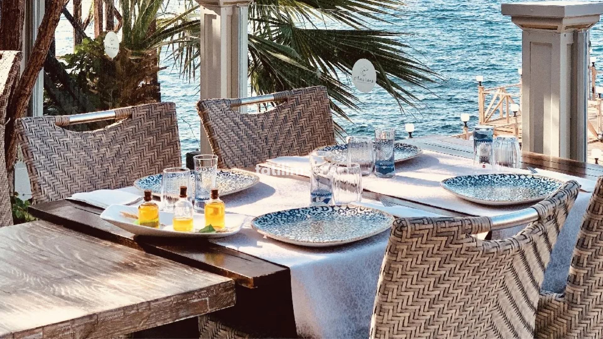 Charisma De Luxe Hotel - 2