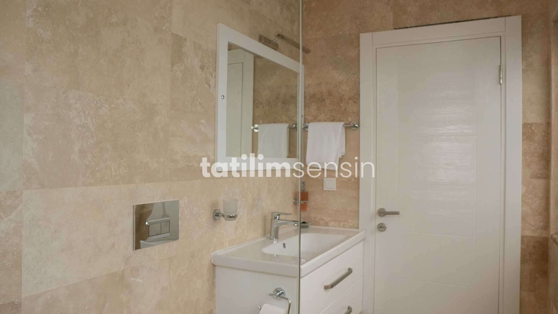 Villa Lalin 3 | İslamlar - 19
