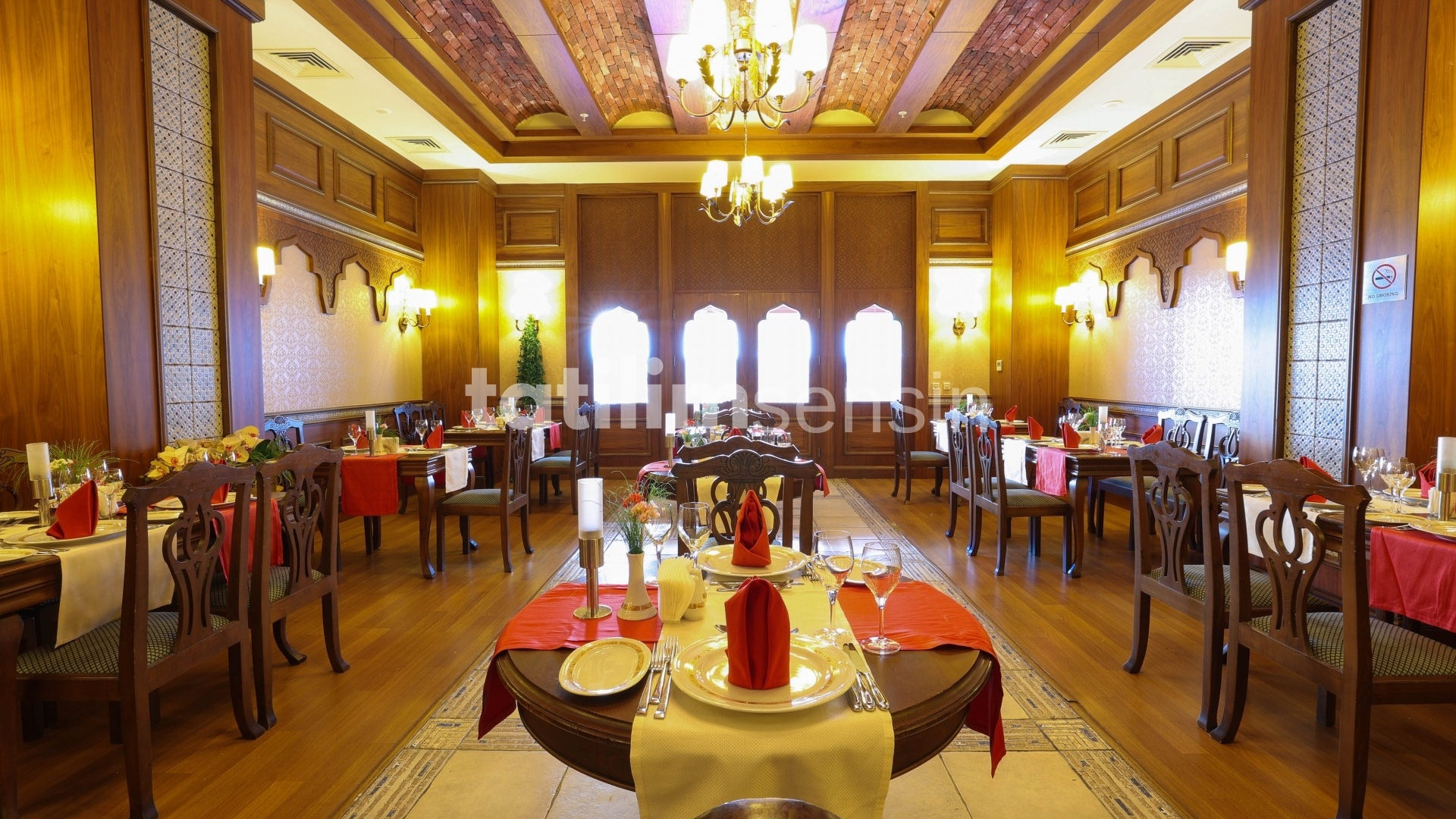 Crystal Hotel De Luxe - 8