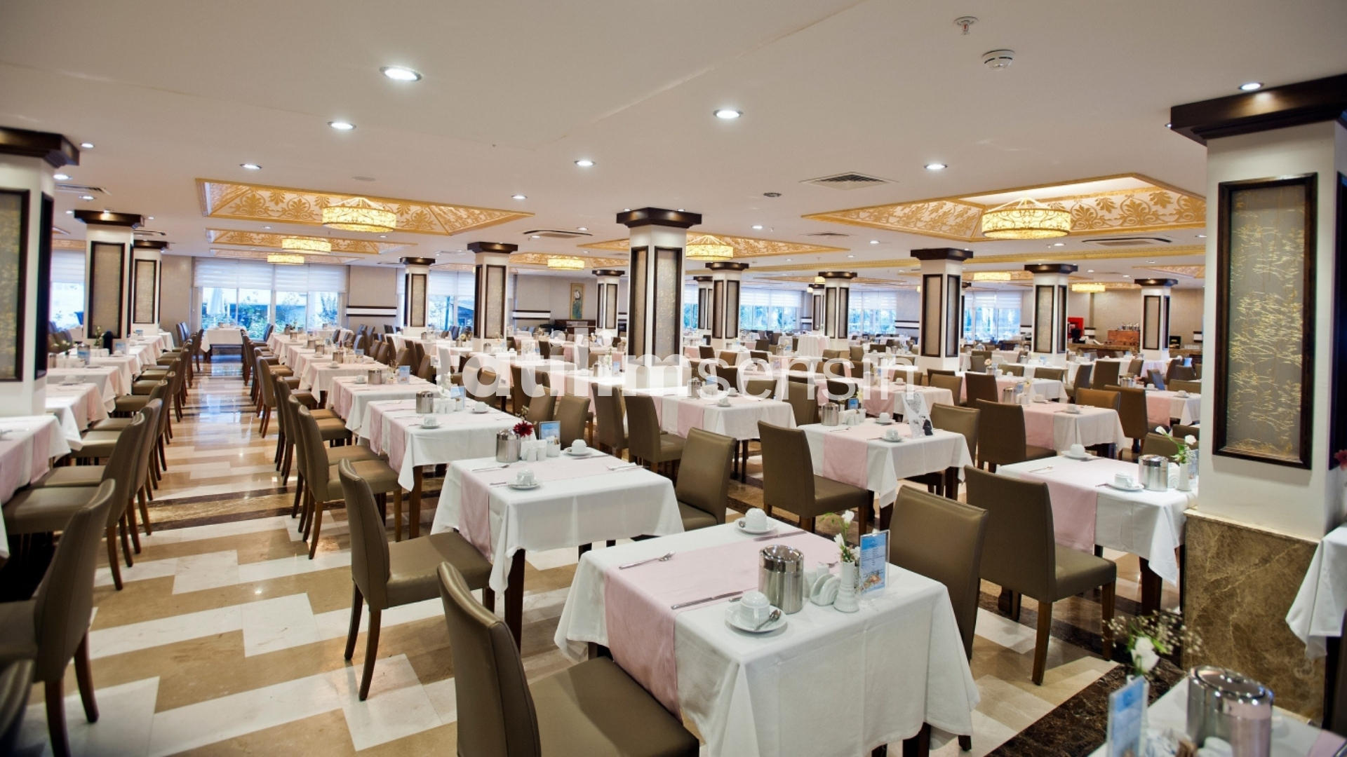 Crystal Tat Beach Golf Resort - 6