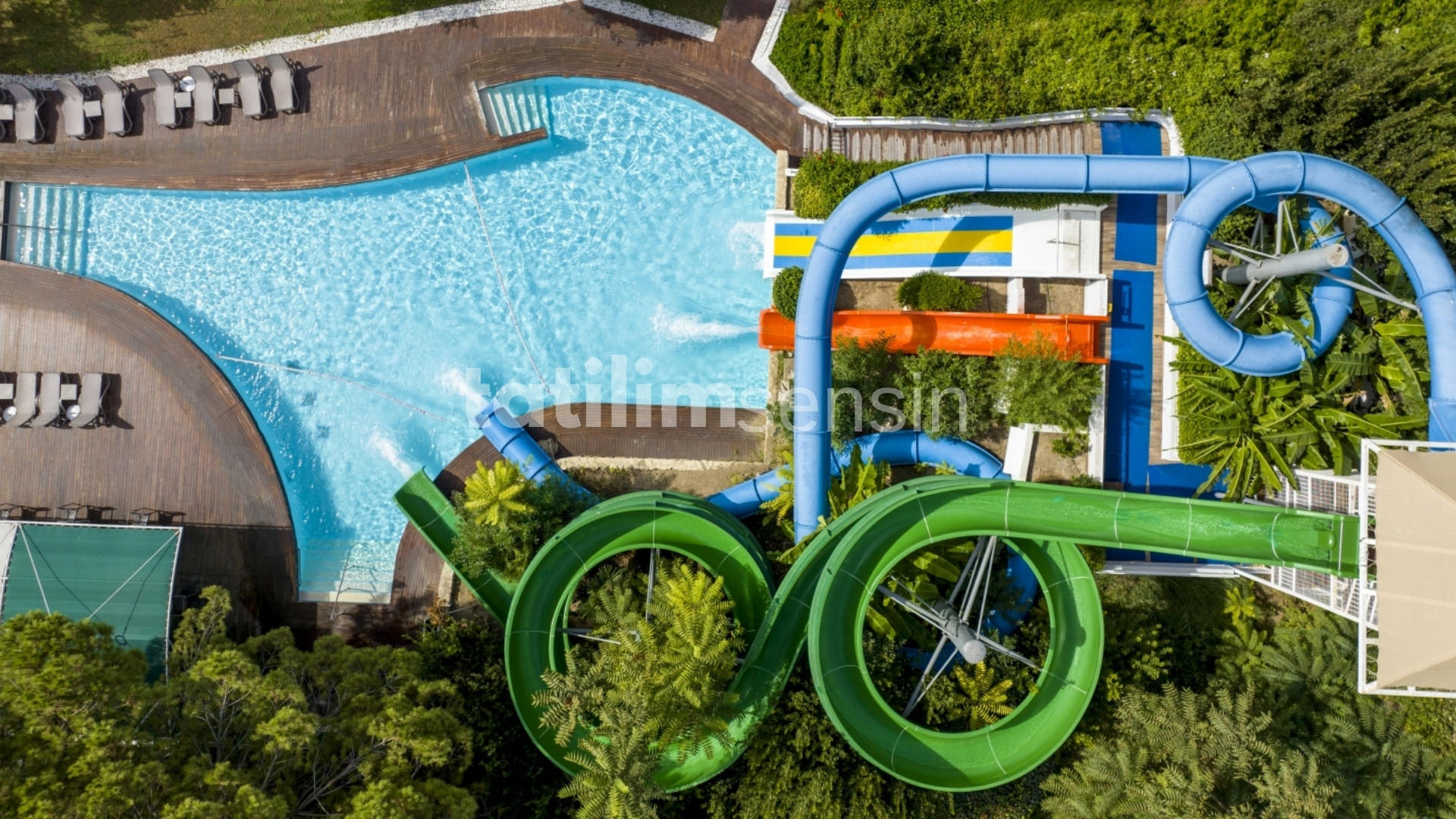 Concorde Deluxe Resort - 4