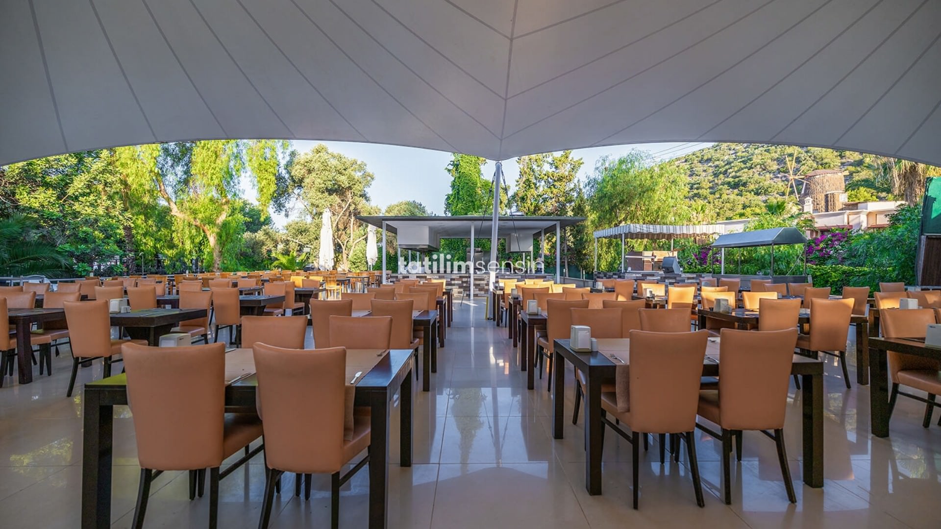 Latanya Park Resort - 18