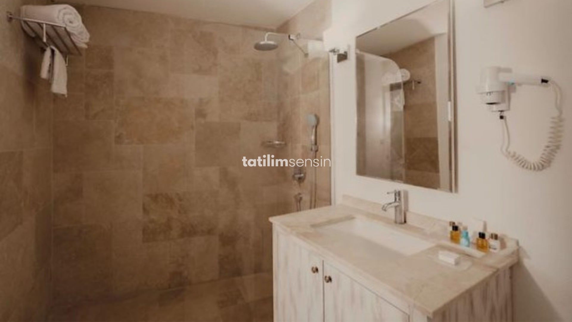 Maja Luxury Resort Hotel - 10