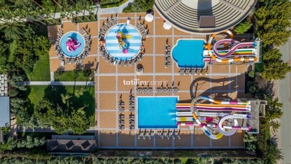 Royal Garden Beach Hotel