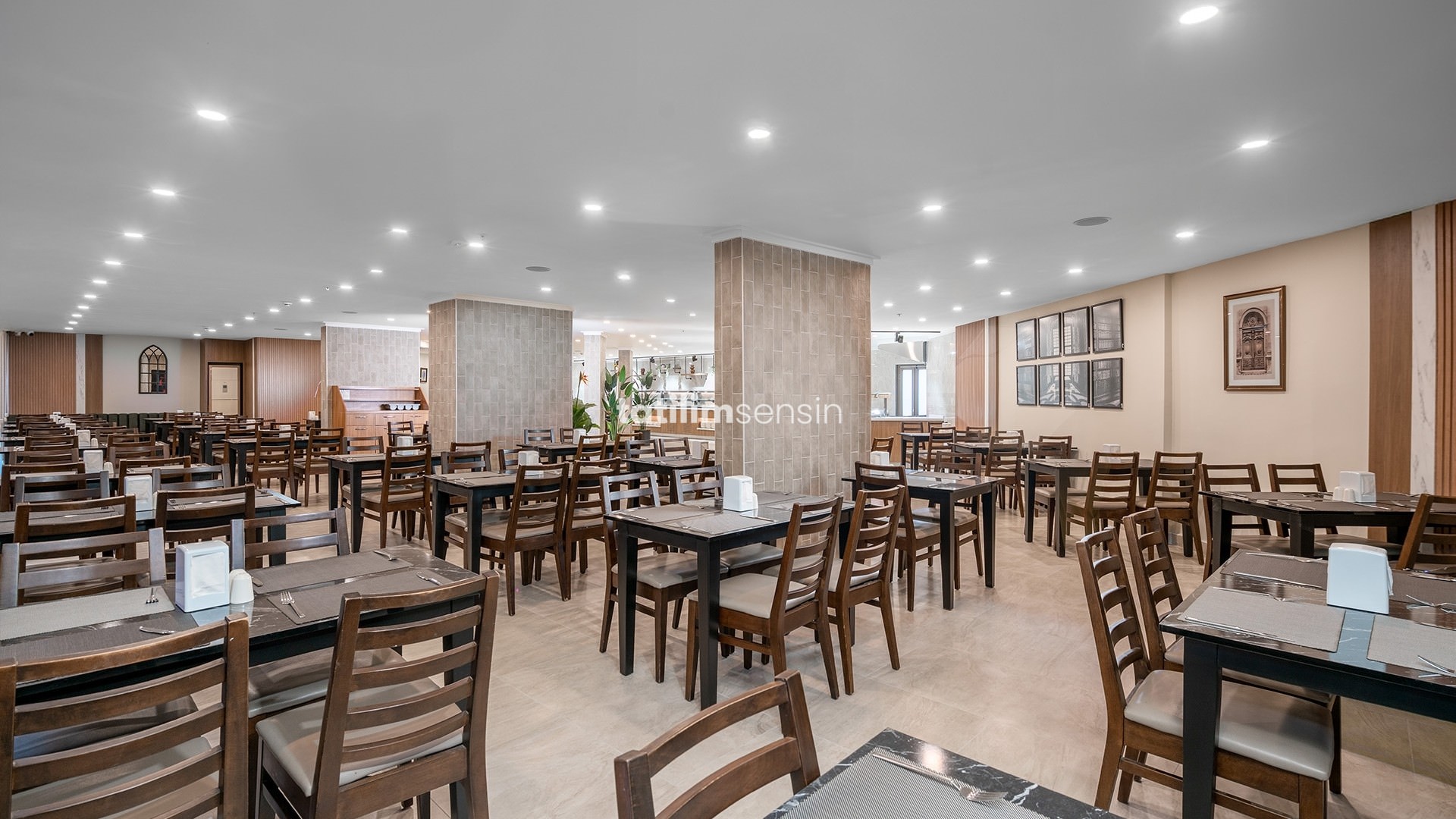 Sun Heaven Queen Hotel - 10