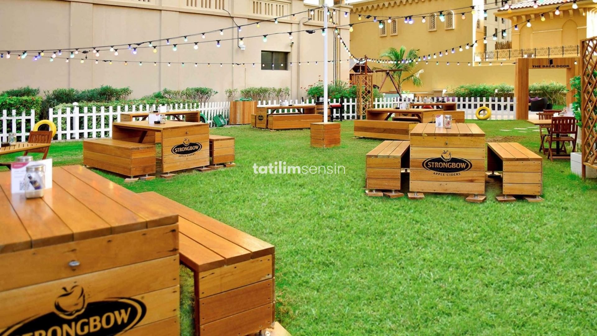 Movenpick Hotel Jumeirah Beach - 3