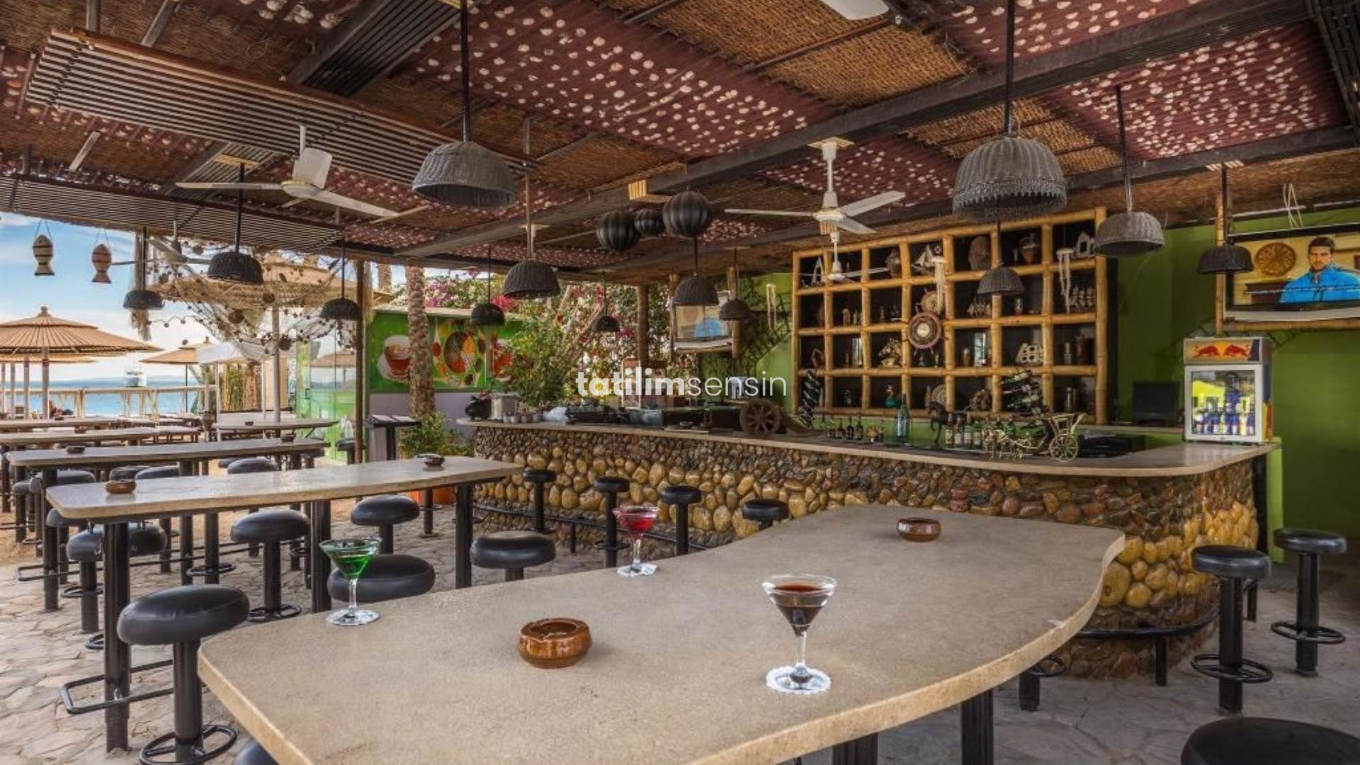 Elysees Dream Beach Hotel - 14