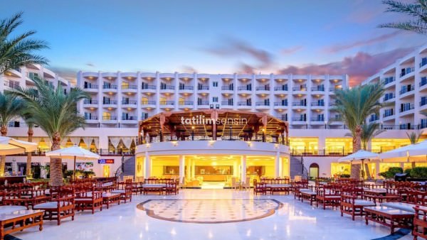 Le Jardin Aqua Park Resort