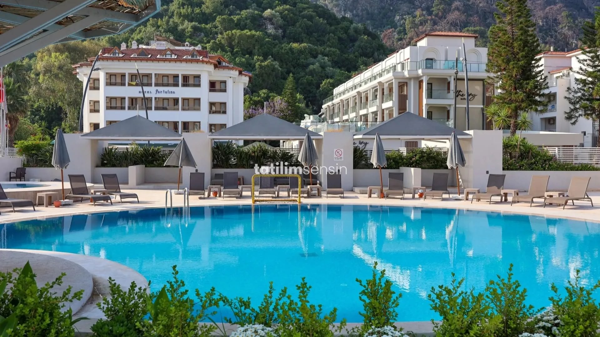 Faros Premium Beach Hotel +16 - 11