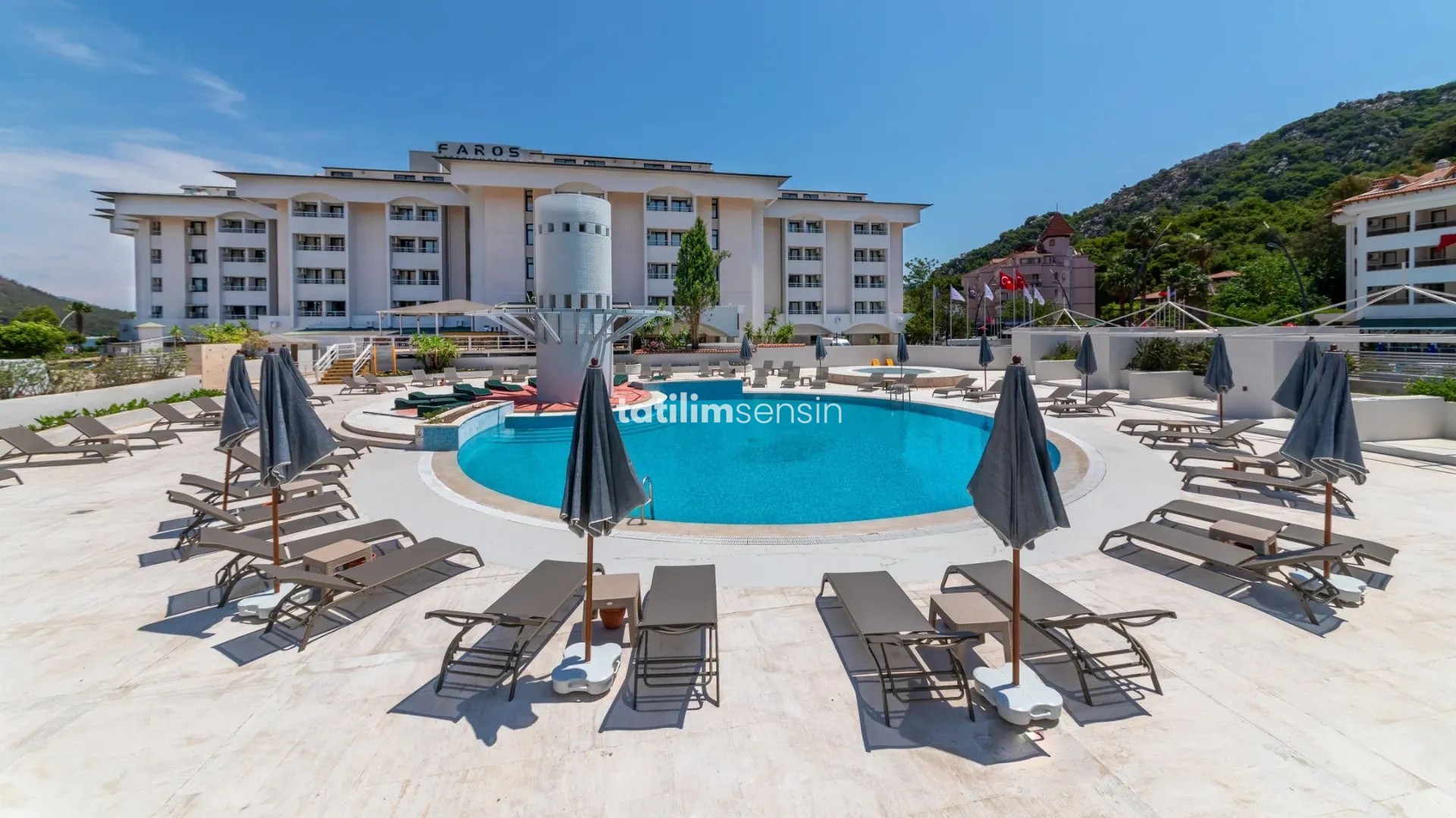 Faros Premium Beach Hotel +16 - 8