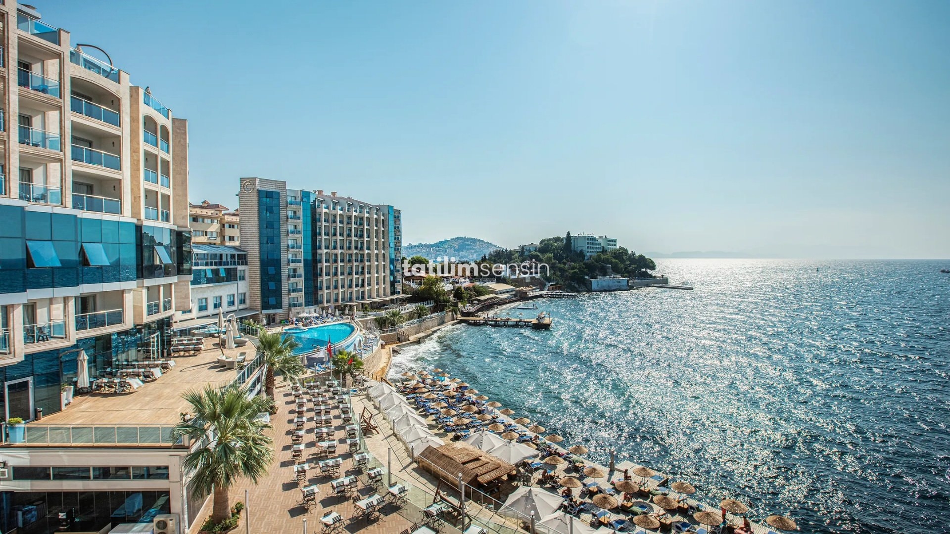 Charisma De Luxe Hotel - 10