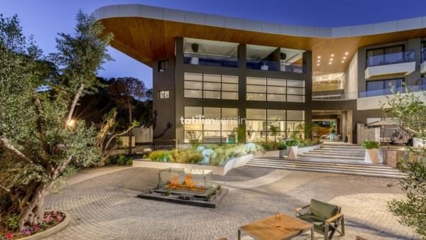 Unique Life Style Hotel