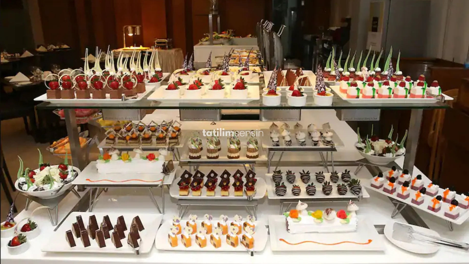 Hues Boutıque Hotel - 11