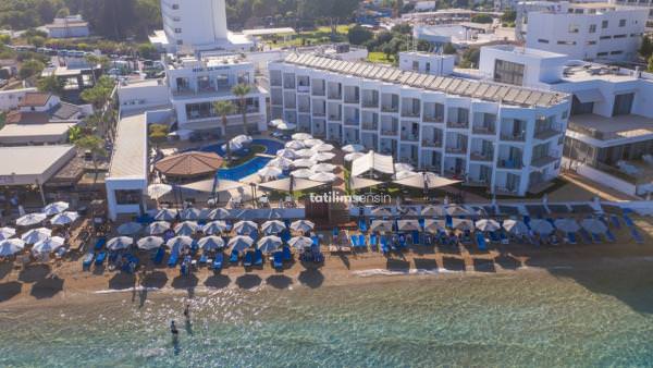 Mimoza Beach Hotel