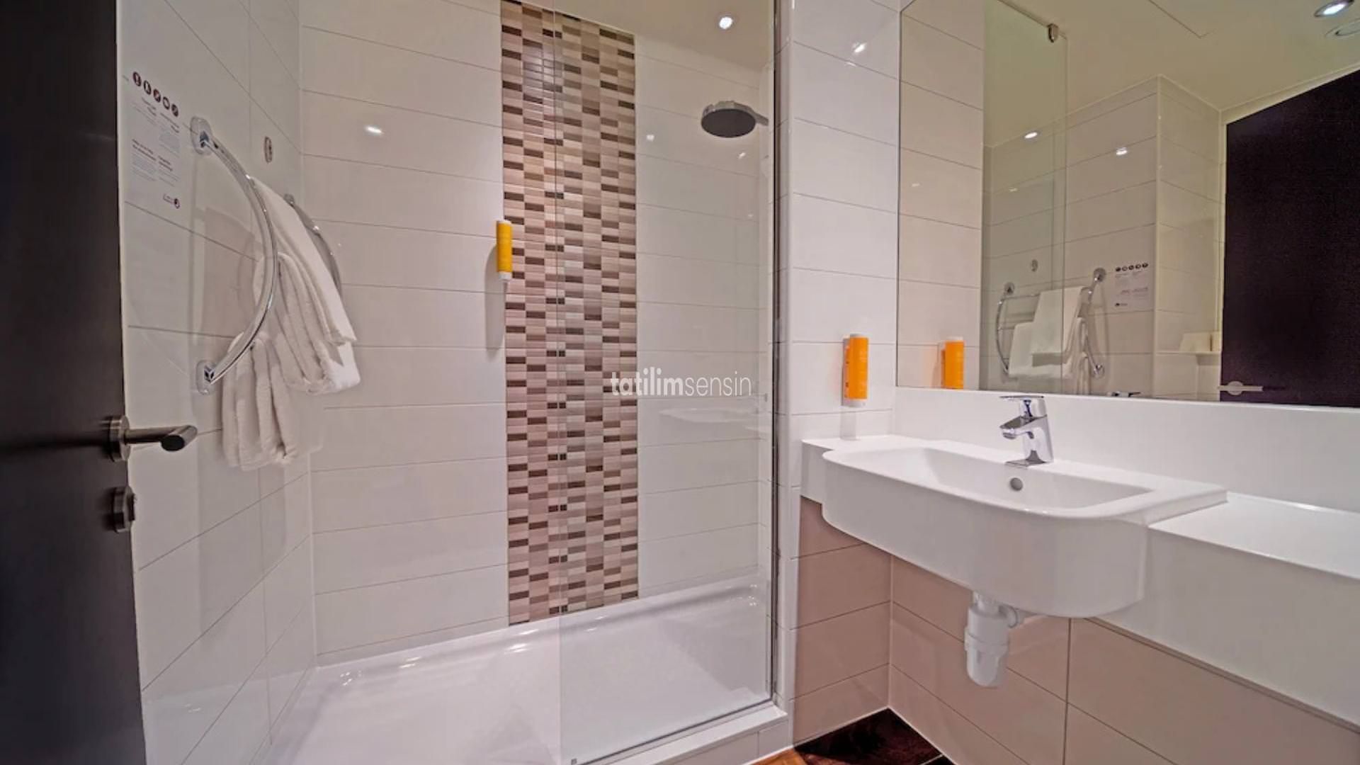 Premıer Inn Dubaı Al Jaddaf - 8