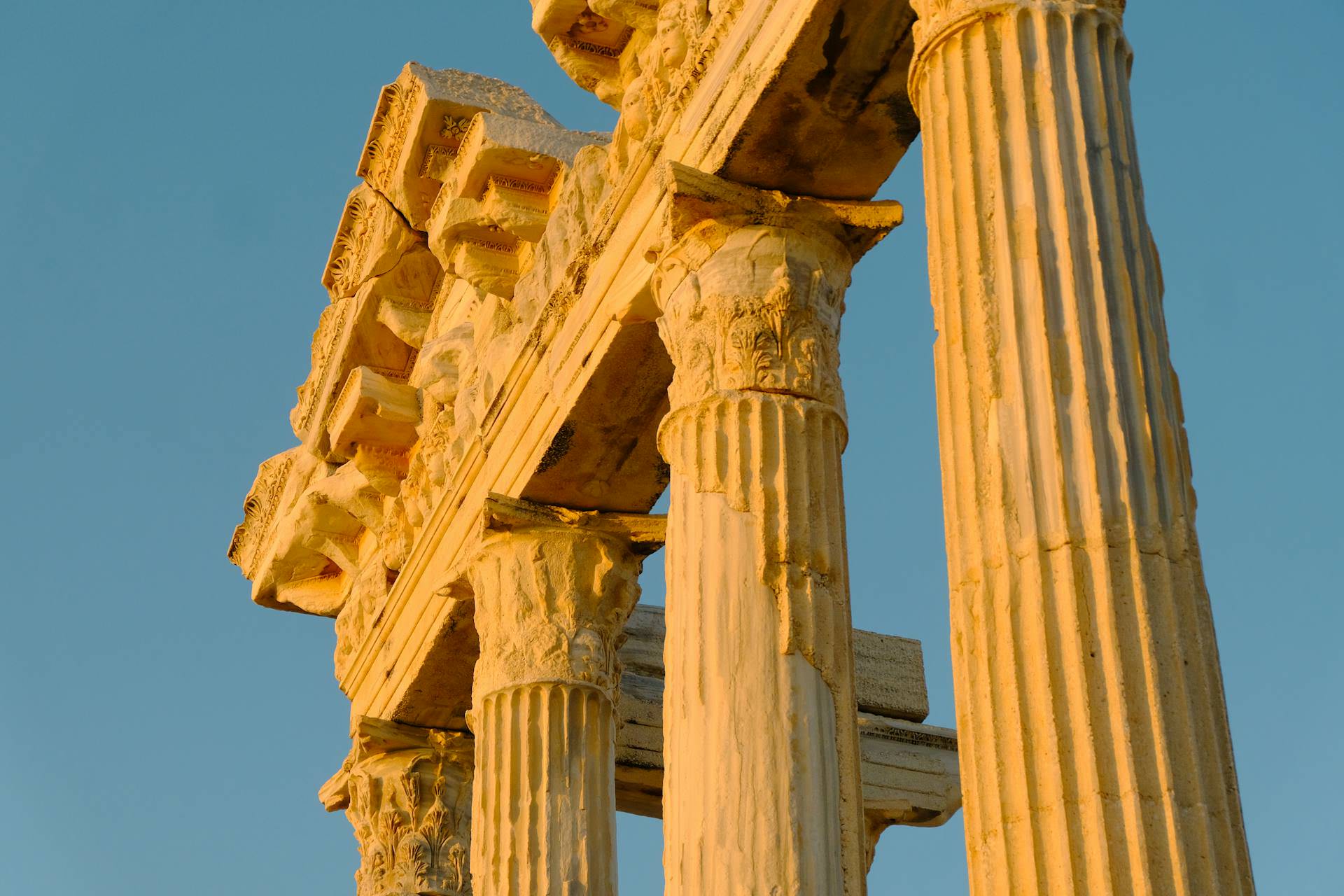 Tarihin İzinde: Türkiye’nin En Etkileyici Antik Kentleri