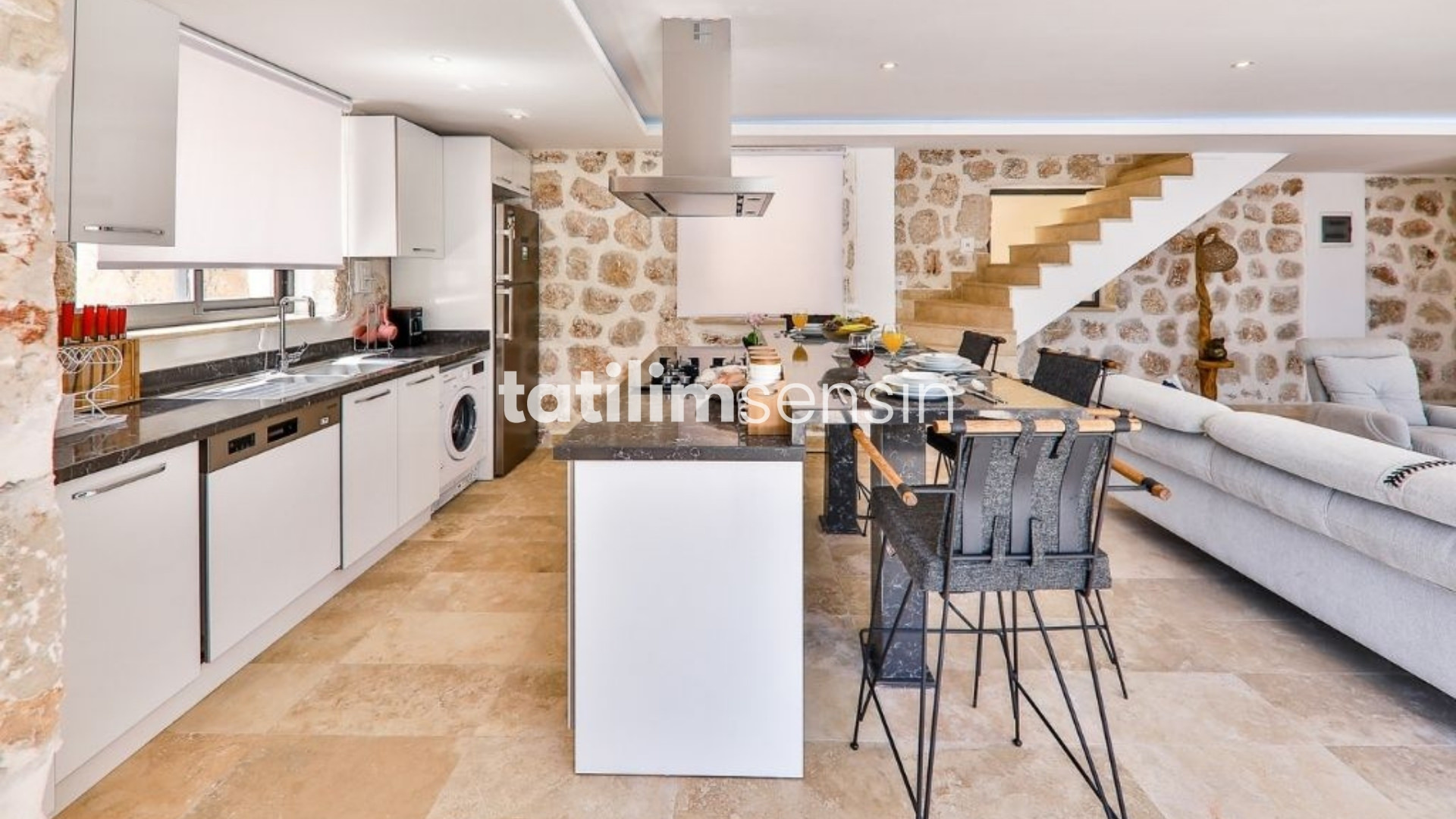 Villa Lalin 6 | İslamlar - 16