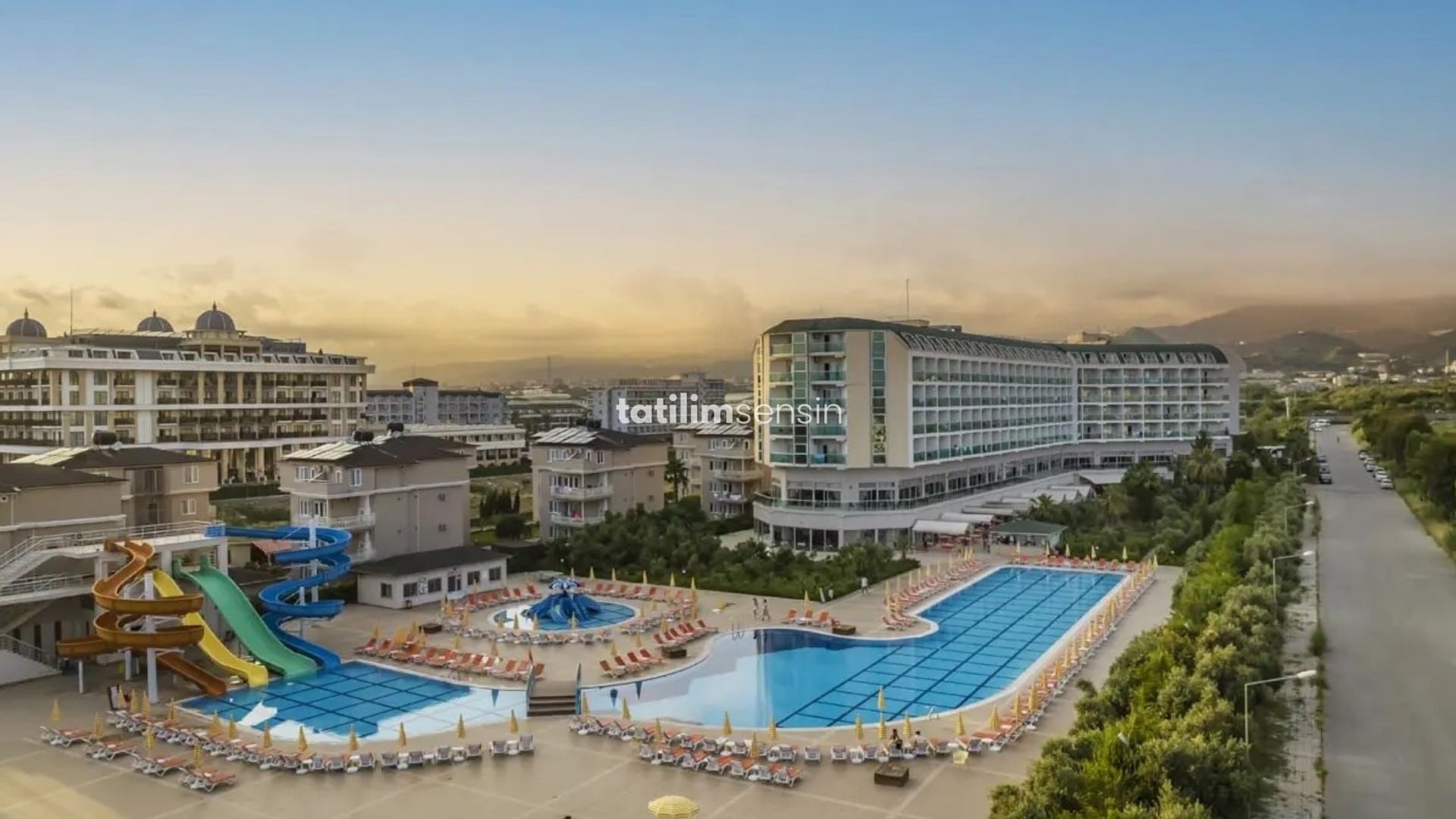 Hedef Beach Resort Spa - 3