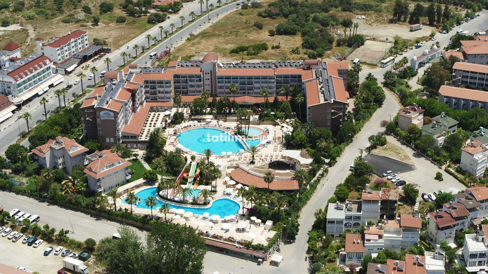 Seaden Corolla Hotel Side - 1