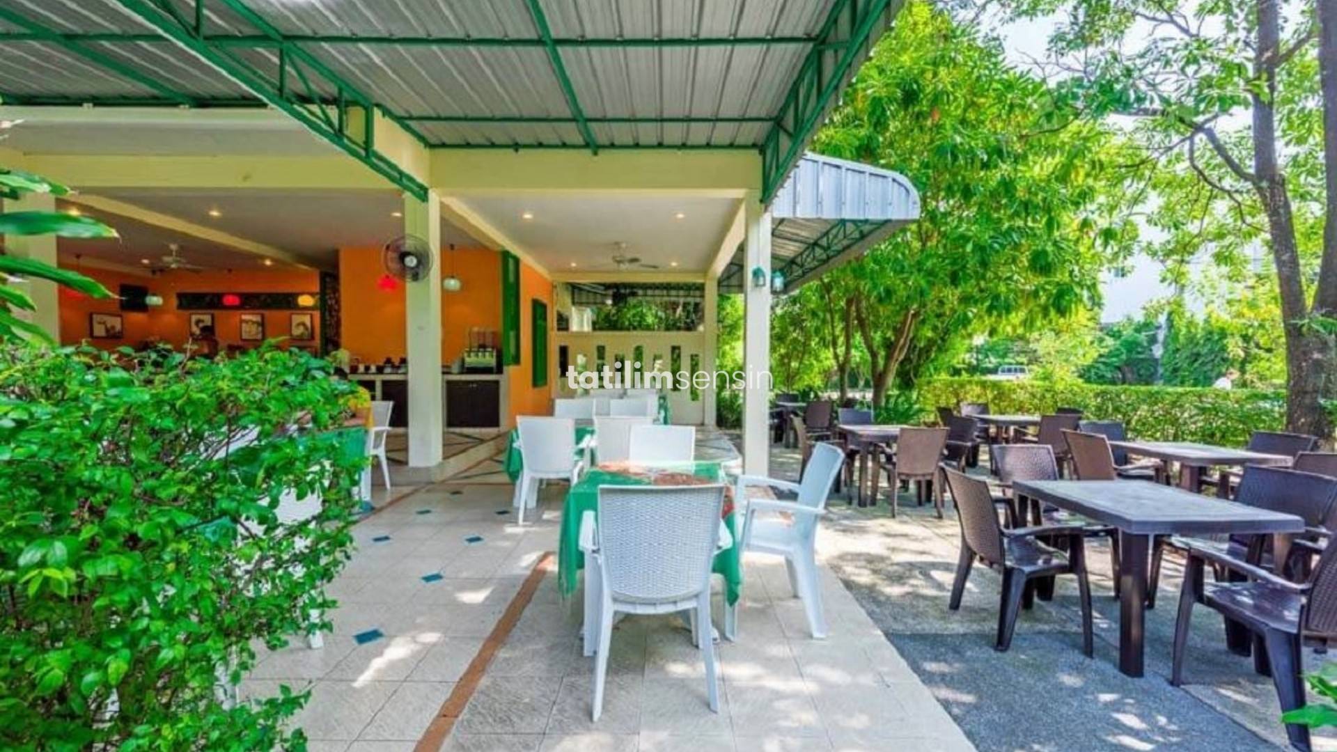 The Natural Resort - 11