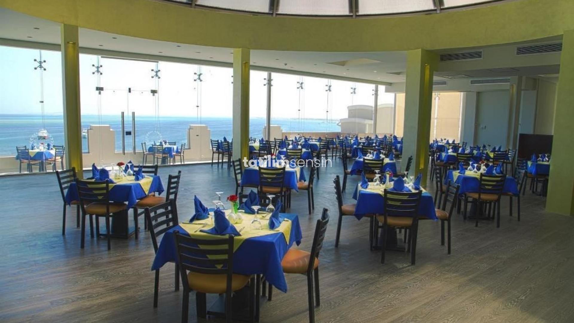 Elysees Dream Beach Hotel - 4