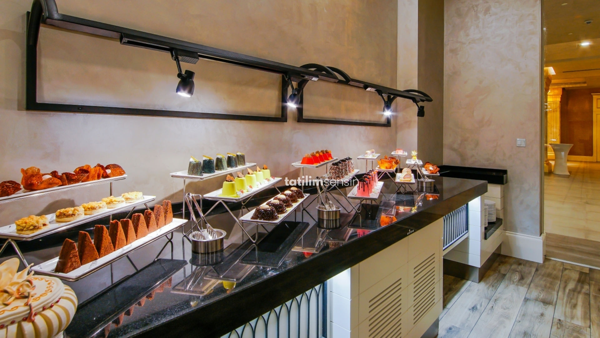 Limak Cyprus Deluxe Hotel - 14