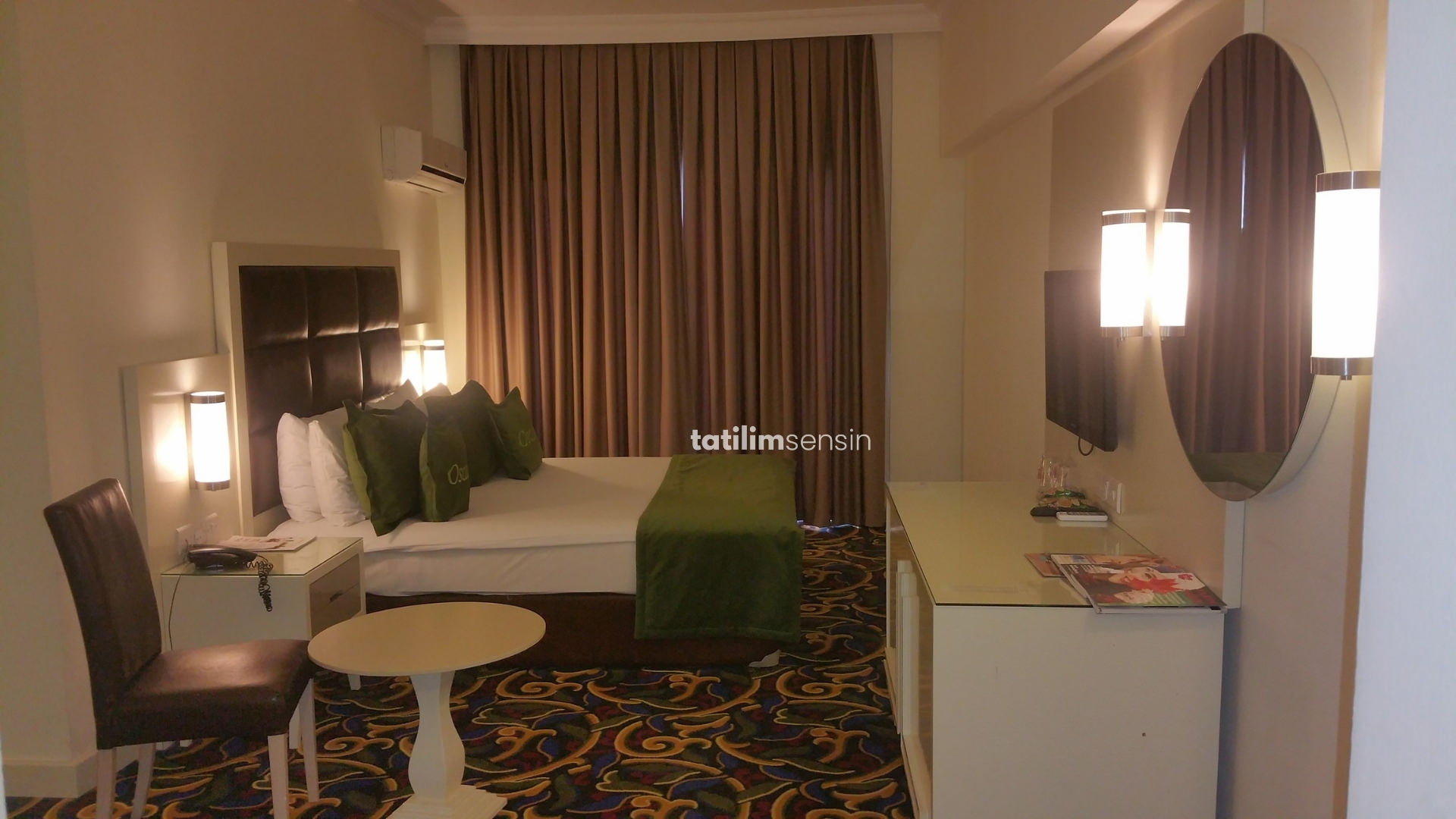 Oscar Resort Hotel - 10