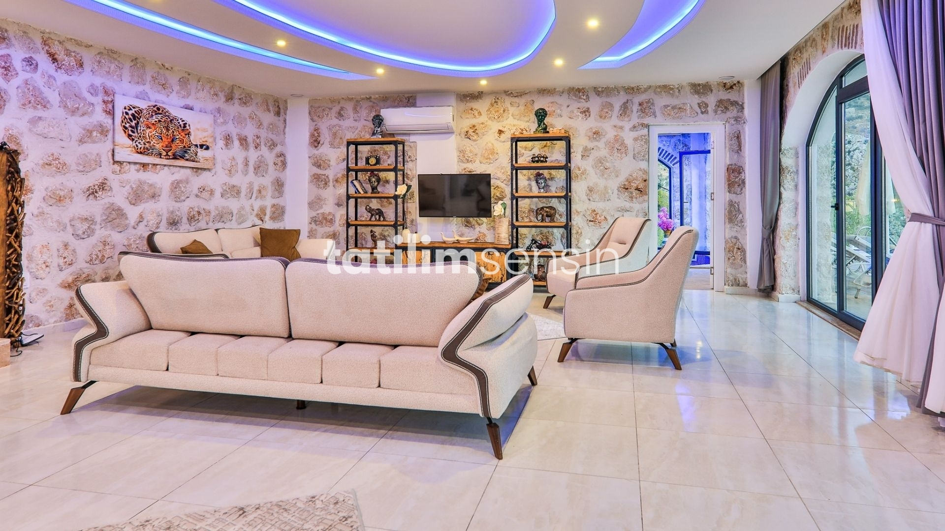 Villa Lalin 10 | İslamlar - 12