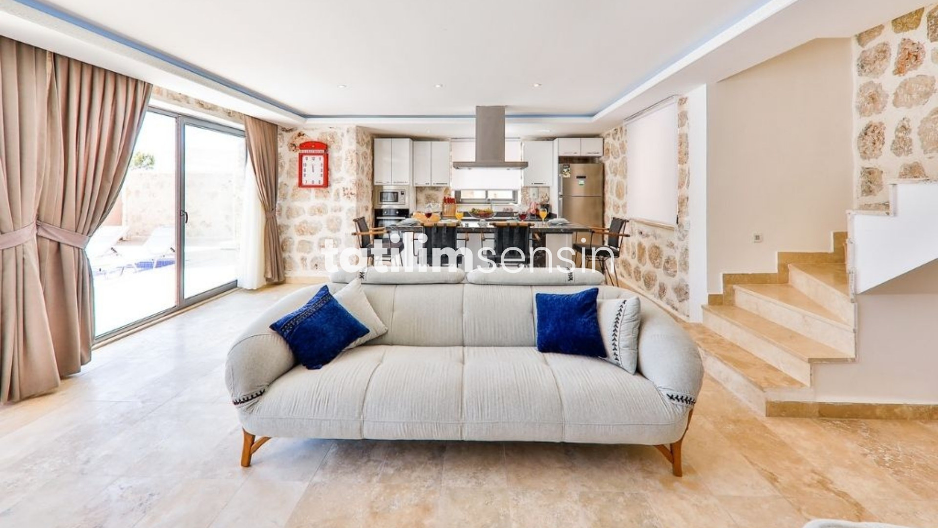 Villa Lalin 6 | İslamlar - 13