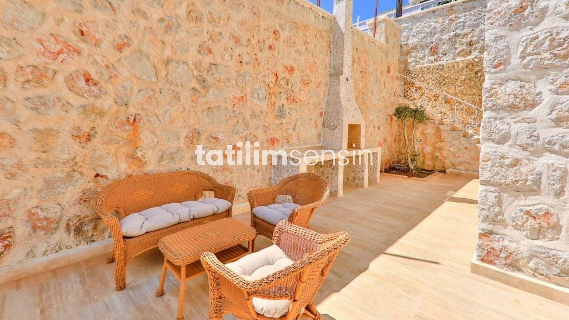 Villa Lalin 6 | İslamlar - 9