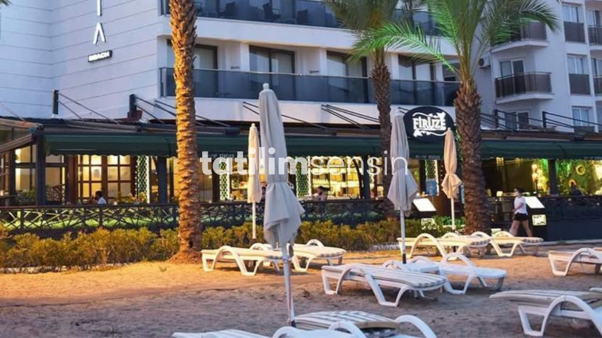 Aurasia Beach Hotel - 4