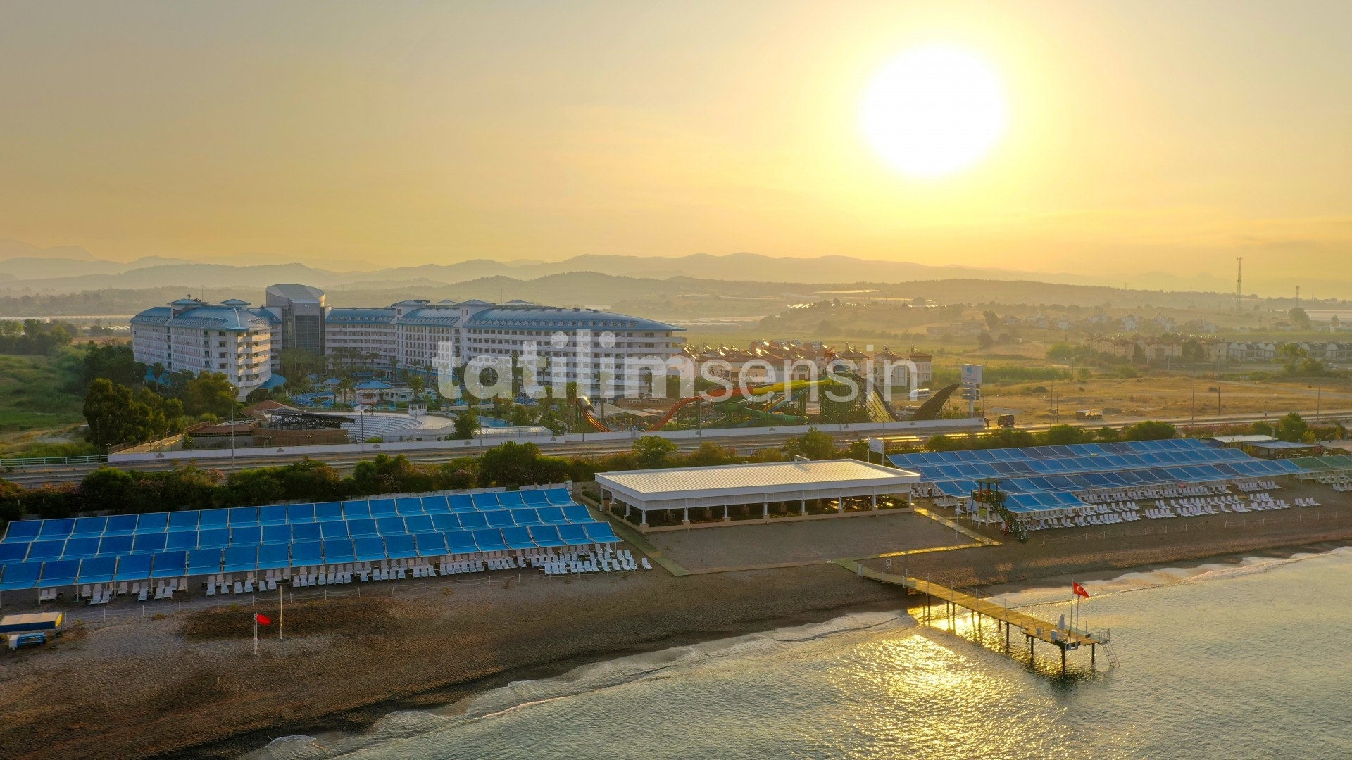 Crystal Admiral Resort Suites Spa - 6