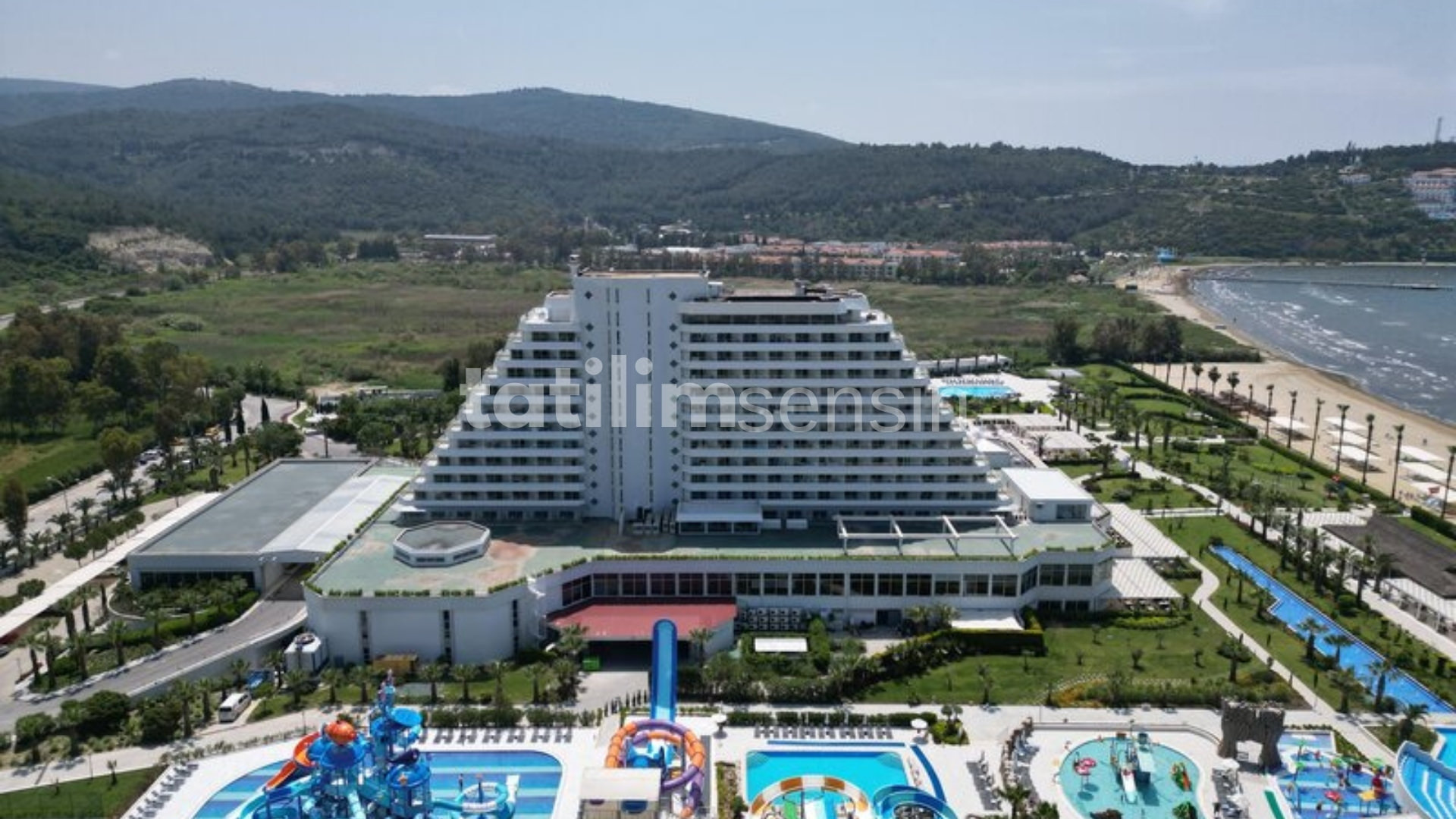 Palm Wings Ephesus Beach Resort - 1