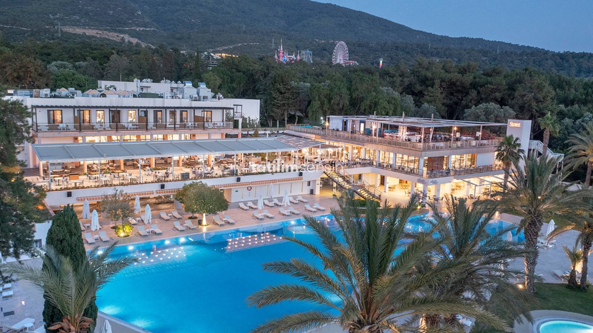 DoubleTree by Hilton Bodrum - 1