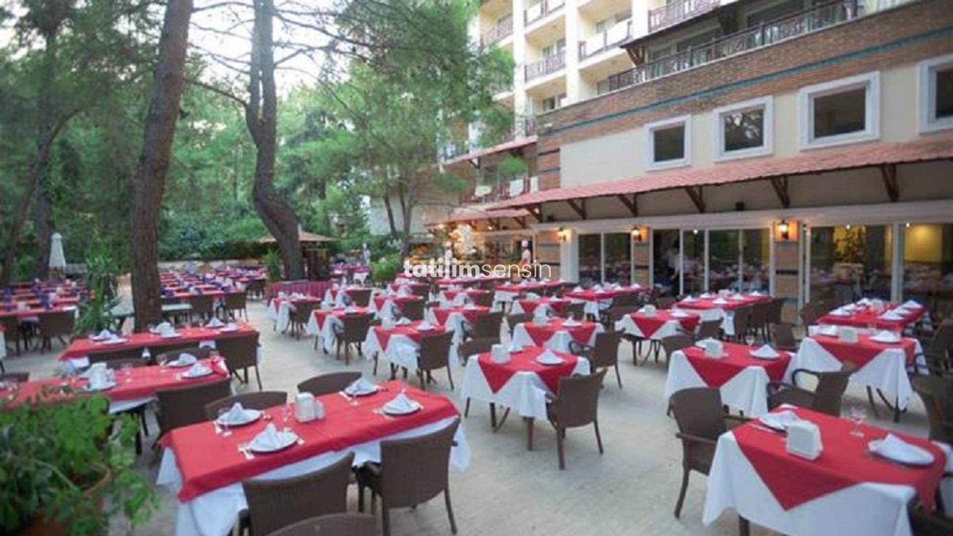 Pirate's Park Resort - 8