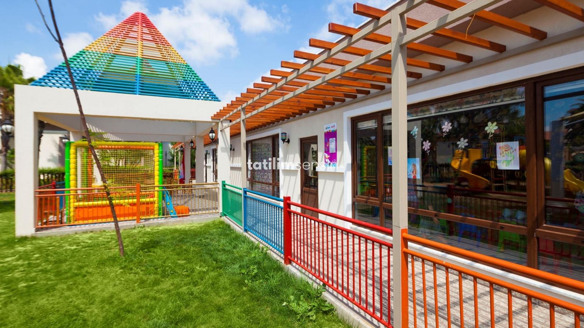 Club Hotel Turan Prince World - 6