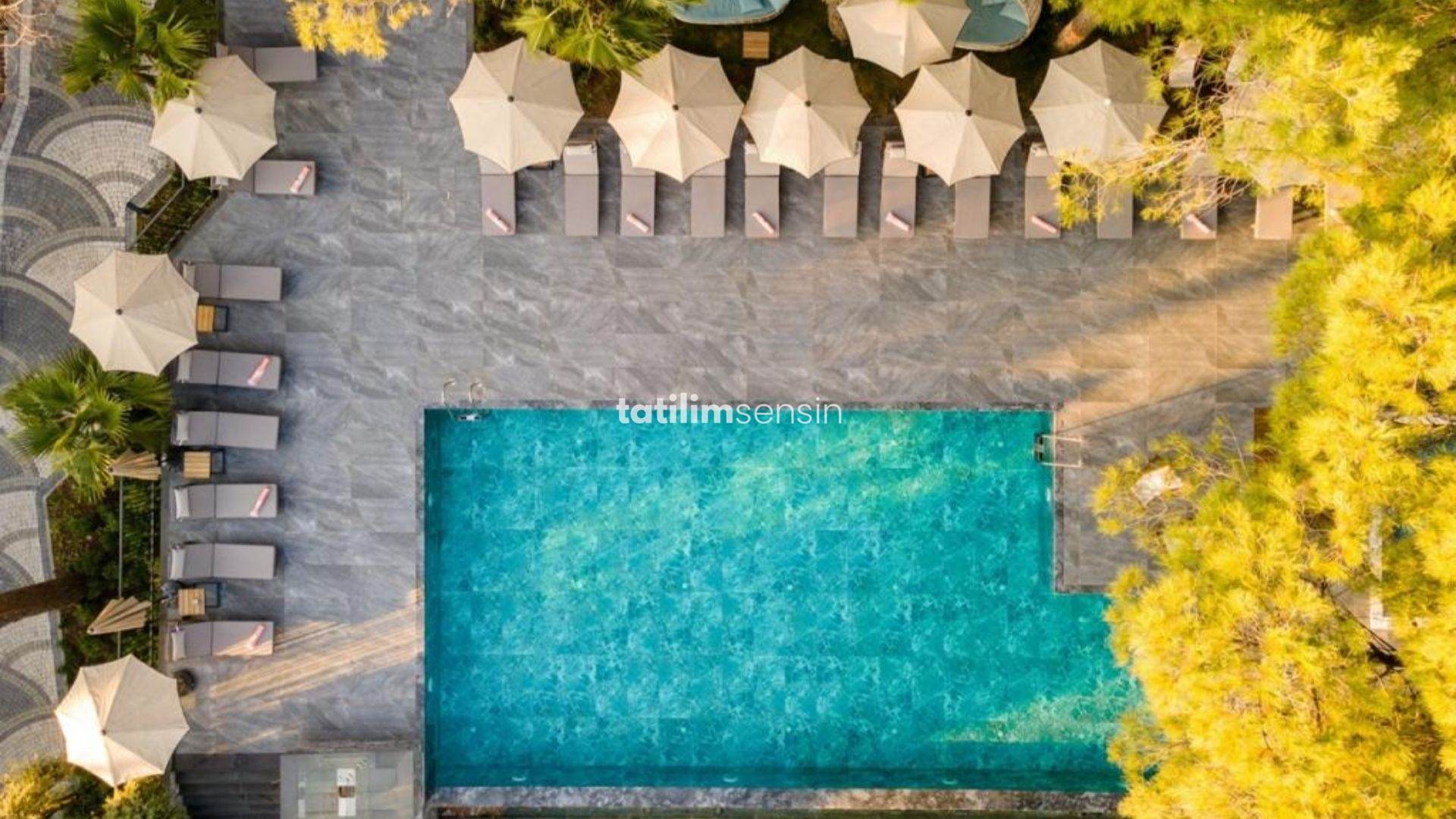 Unique Life Style Hotel - 3